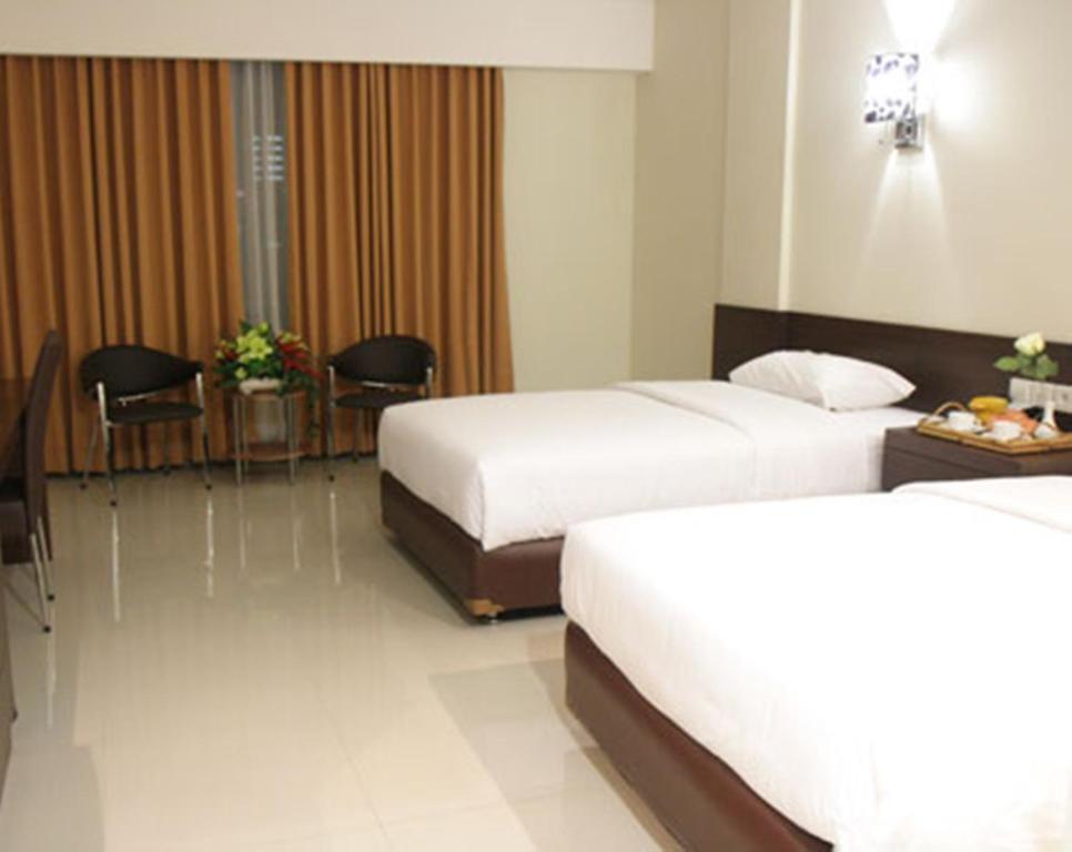 Bamboo Inn Hotel & Cafe Cakarta Oda fotoğraf